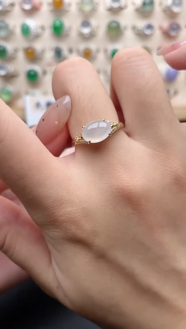 【闪购商品】翡翠戒指银S925镶嵌一物一证一礼盒