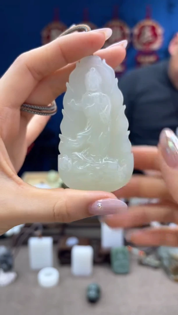 【闪购商品】和田玉颈饰未镶嵌1