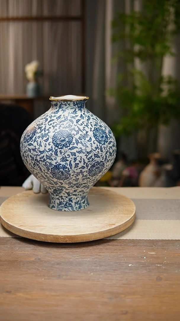 【闪购商品】陶瓷花器青花瓷缠枝莲灯笼