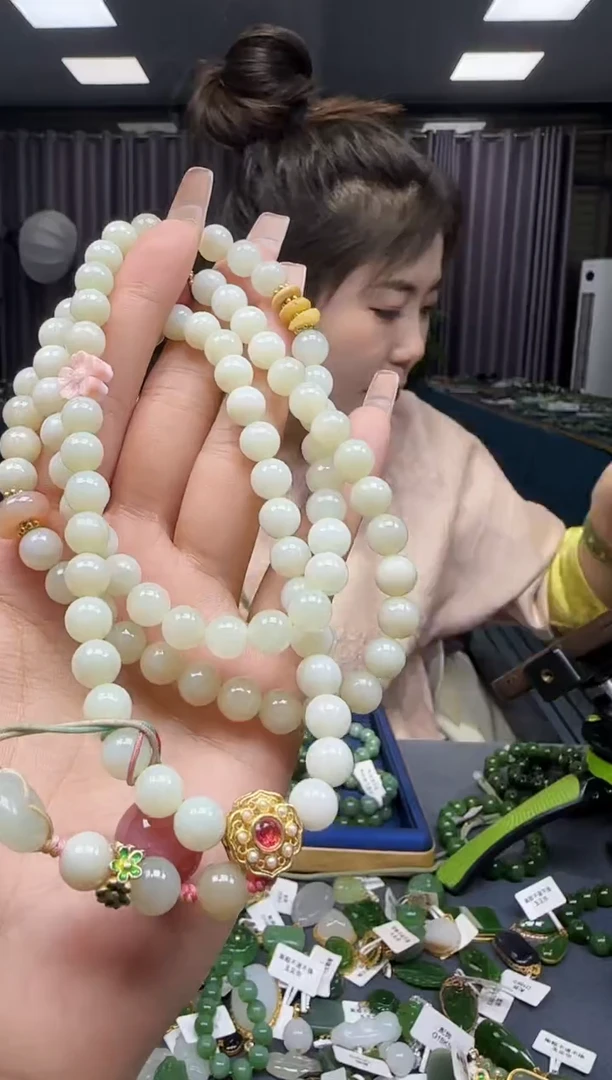 【闪购商品】和田玉挂件未镶嵌1