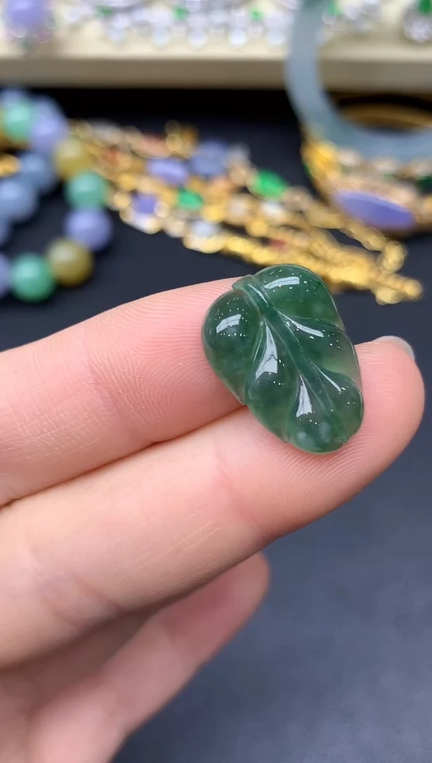 未镶嵌手串翡翠56-雪姐翡翠天天见