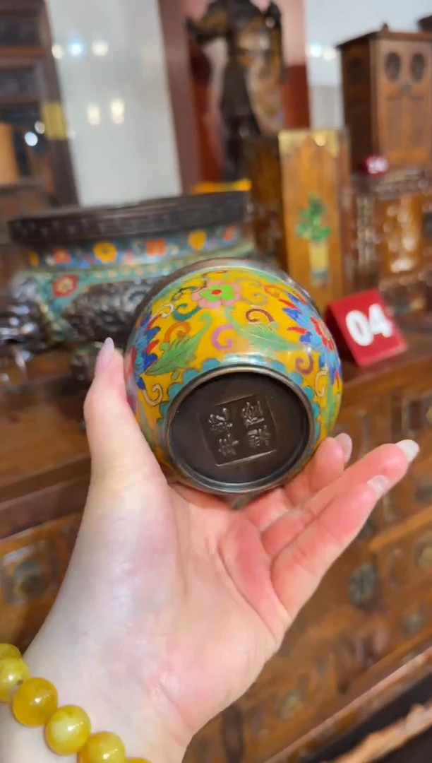 木木头款珐琅彩小缸（黄）168.8888