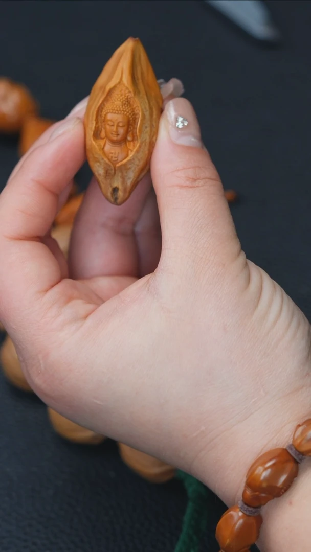 【闪购商品】橄榄核手串/手链【闪购商品】 橄榄核