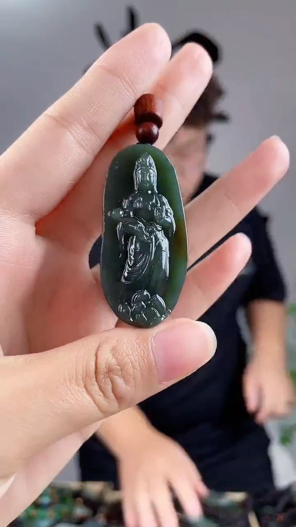 和田玉未镶嵌颈饰拍一发一，多样性发货