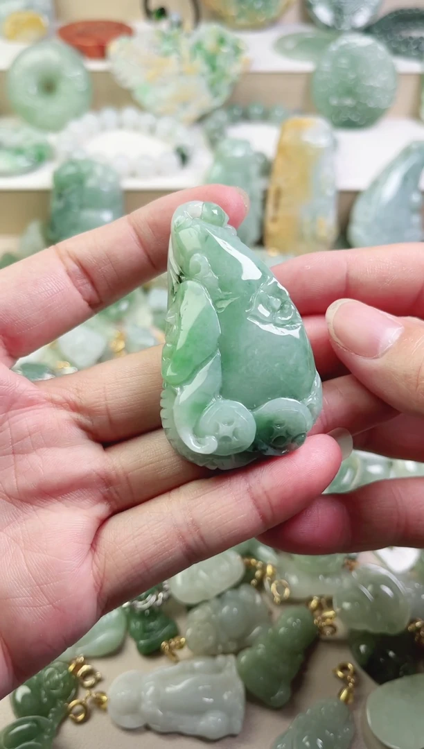 翡翠未镶嵌颈饰医*115