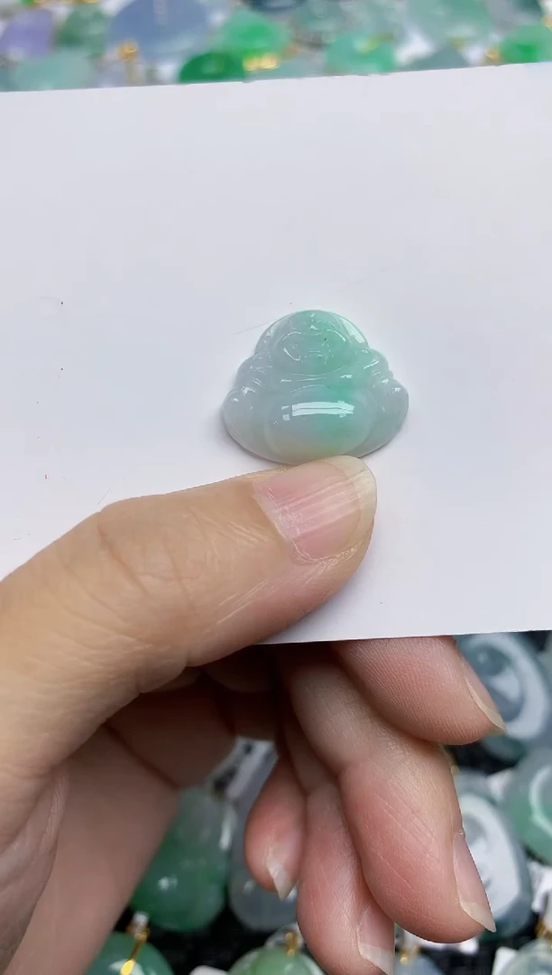 翡翠未镶嵌颈饰天然翡翠A货