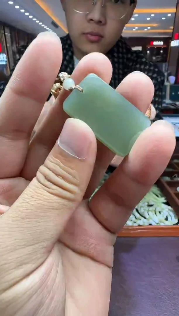 未镶嵌和田玉挂件【陆1228】43 7021 多样性发其一