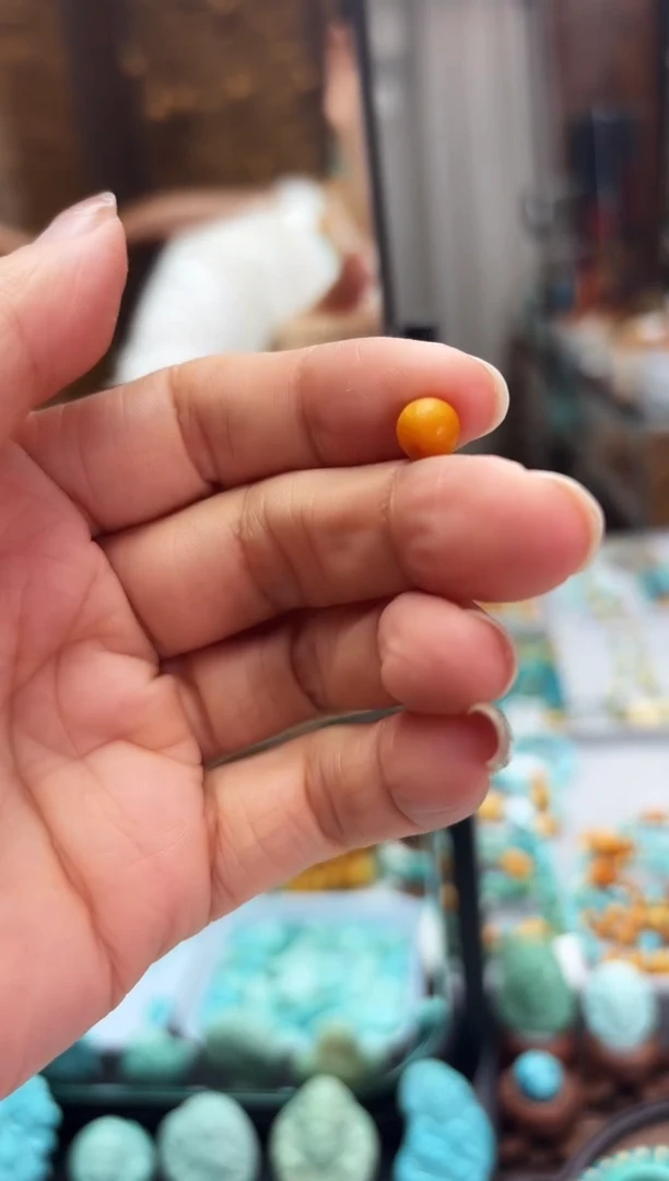 【闪购商品】琥珀裸石未镶嵌中奖截图福利