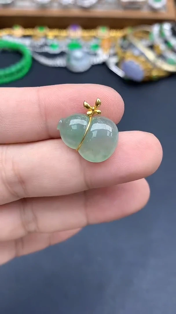 翡翠18K金镶嵌颈饰49-春日珠宝