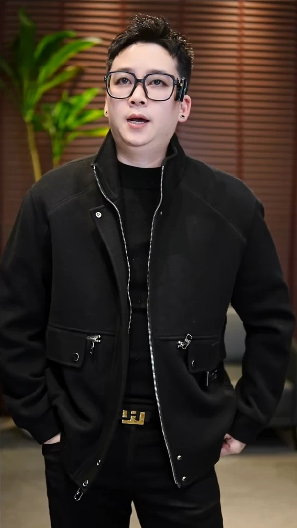 52码（145-160 斤） 夹克