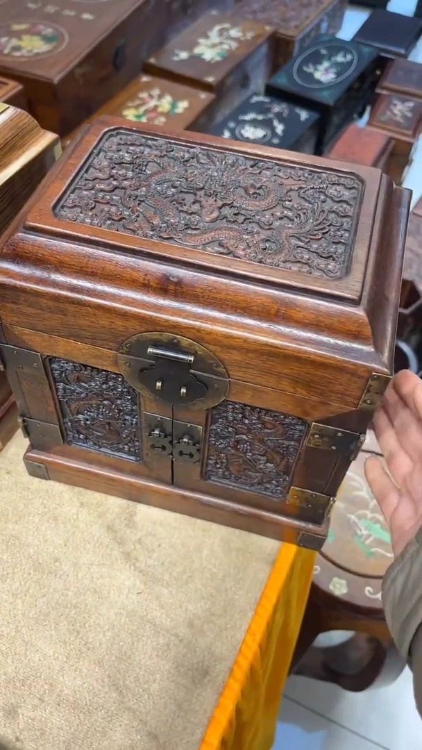 【闪购商品】木五爪金龙雕刻官箱