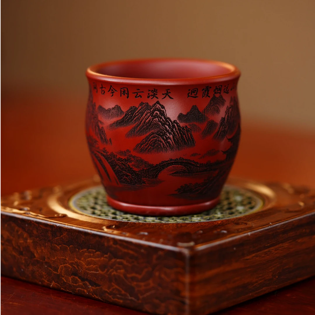 宜兴原矿手工刻绘大红袍亭台山水远山大气紫砂主人杯
