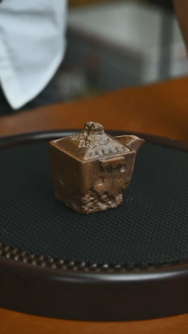 茶壶紫砂宜兴紫砂还原烧薄胎石窟佛龛手抓