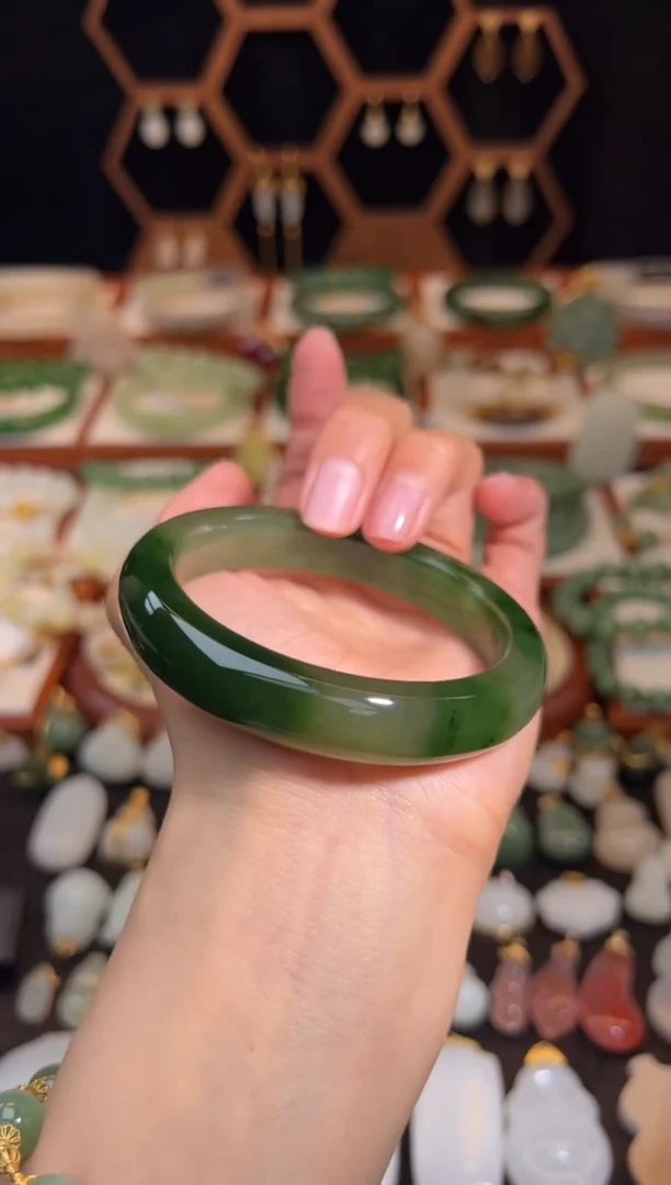 未镶嵌手镯和田玉5859