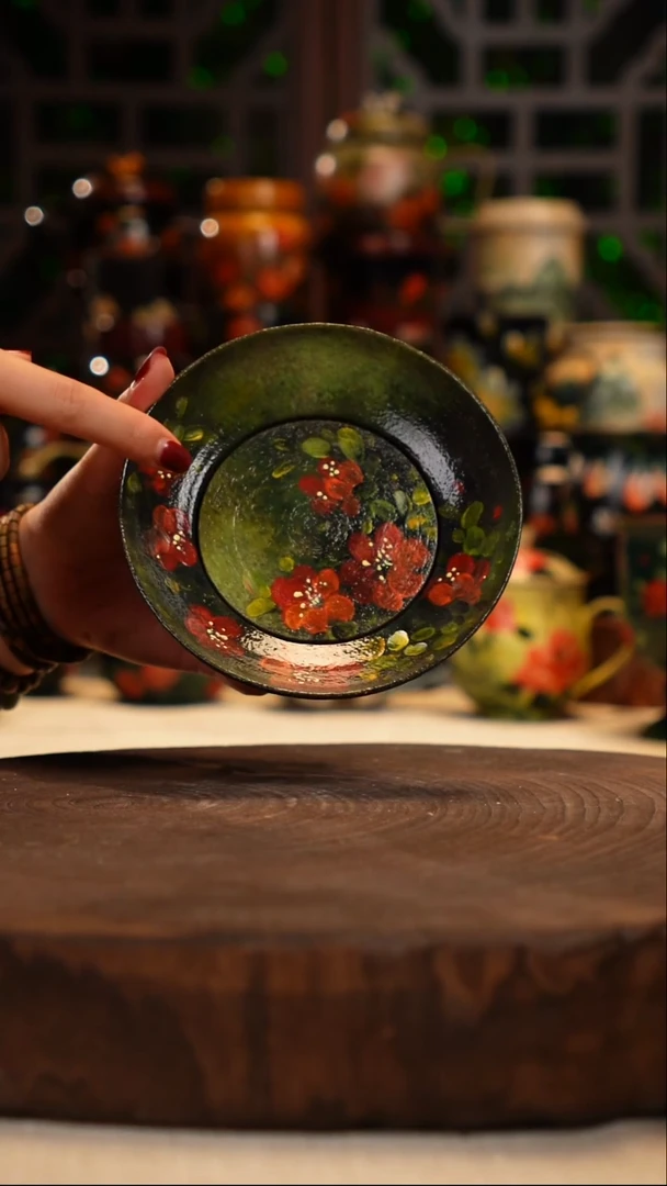 油画   手绘釉下彩