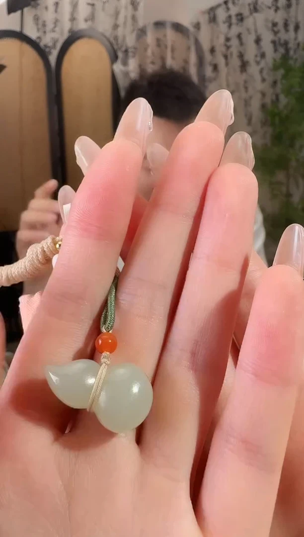 手串未镶嵌和田玉葫芦