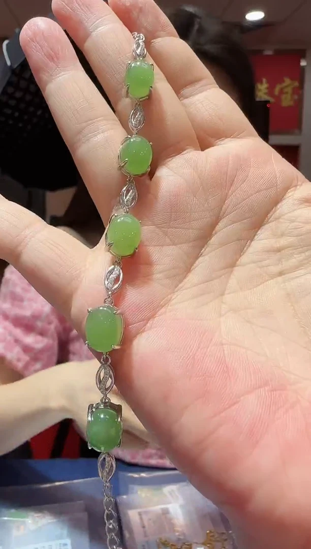 【闪购商品】和田玉手链银S925镶嵌旦面手链HNZ8731