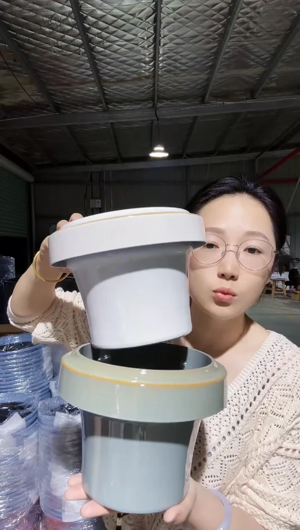 寇塔蝴蝶盆5白5绿