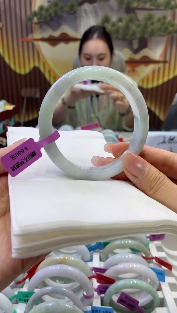 翡翠手镯未镶嵌00008165