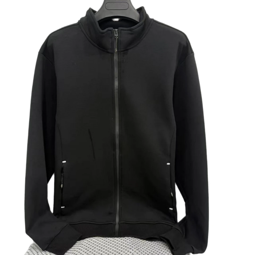 250037   男士  胸标随机  简约   纯色  百搭  舒适  夹克