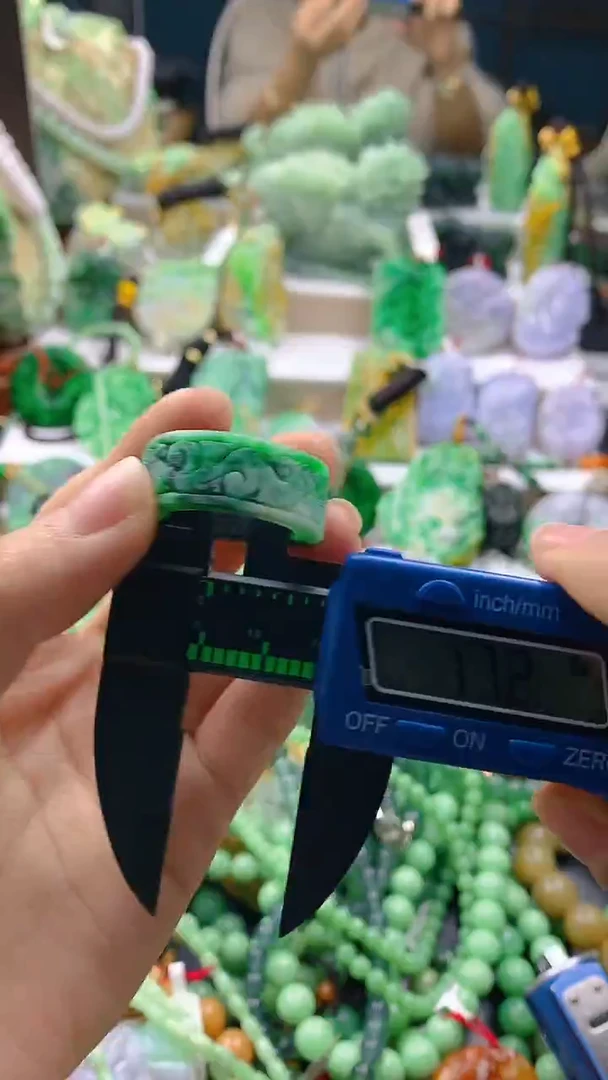 颈饰未镶嵌翡翠天然缅甸a货翡翠