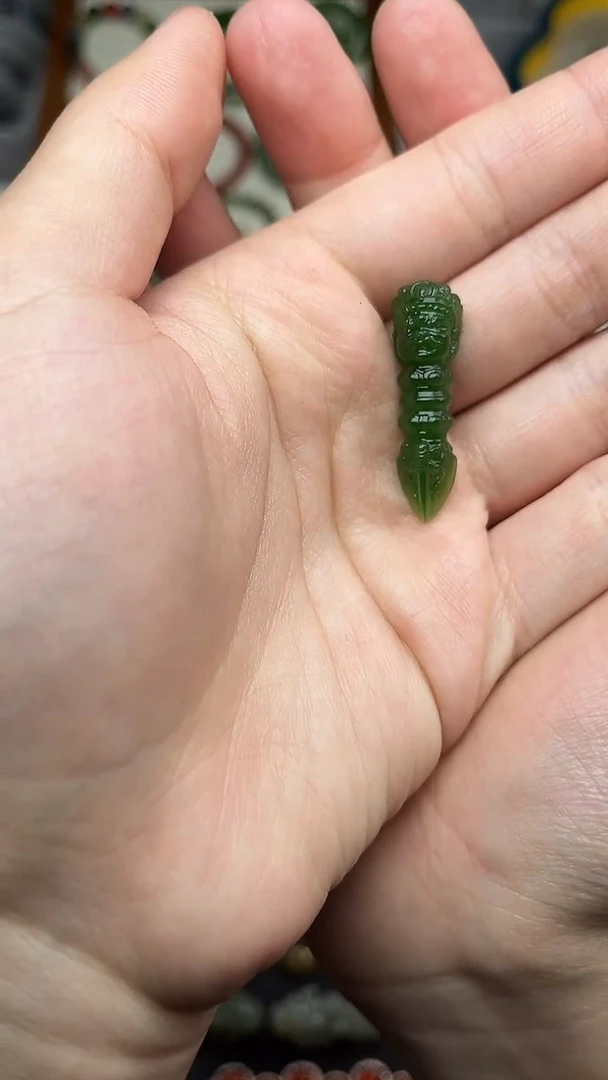 颈饰未镶嵌和田玉碧玉杵06