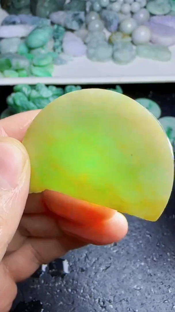 颈饰未镶嵌翡翠080