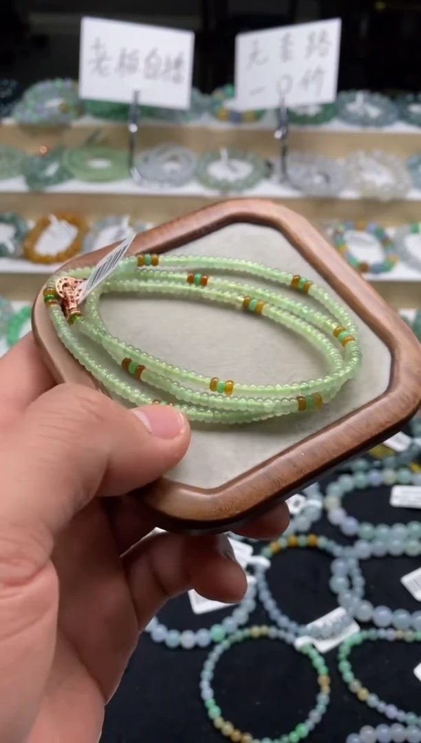 【闪购商品】翡翠手链未镶嵌天然A货翡翠