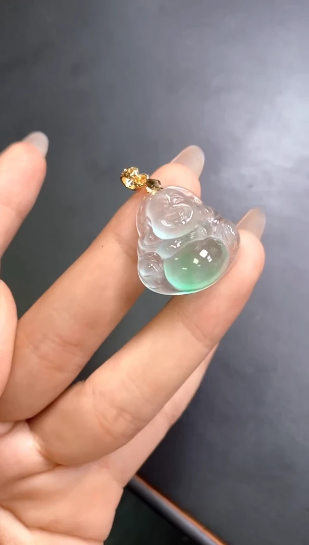 颈饰未镶嵌翡翠(配扣头多样性发其一）35