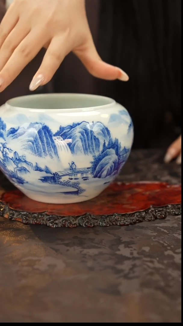 青花手绘山水水洗
