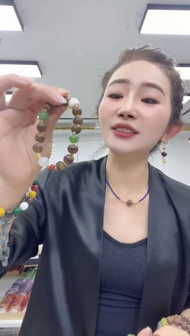 香榧木02100一线手串