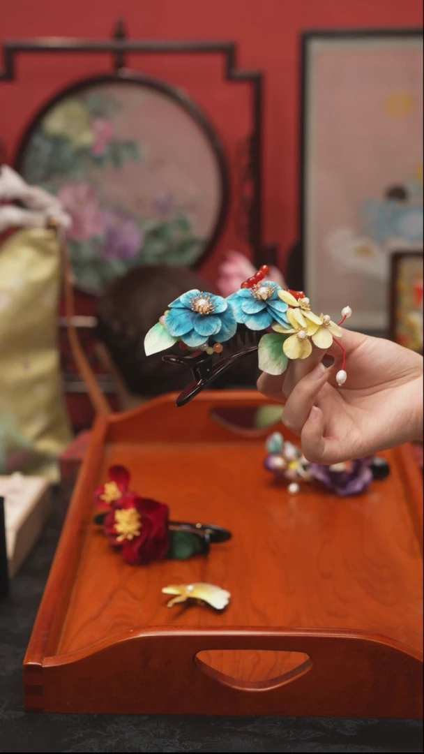 刺绣锡****n非遗绒花手工饰品