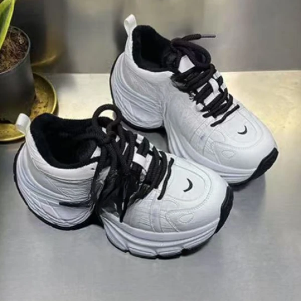 2025春季新款百搭韩版老爹鞋女显瘦做旧擦色5A10-023