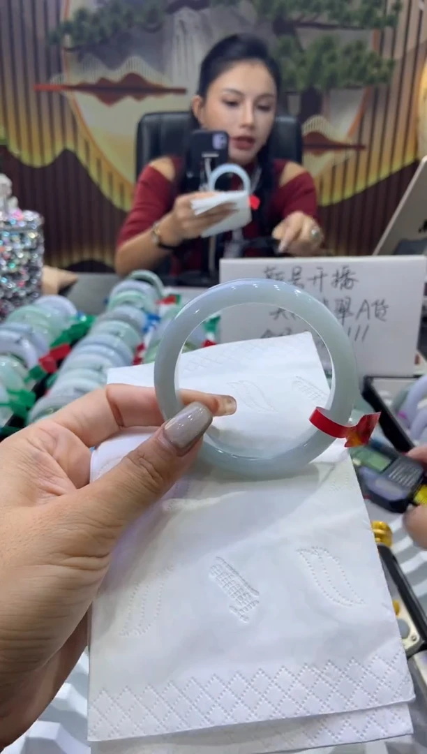 未镶嵌手镯翡翠00007874