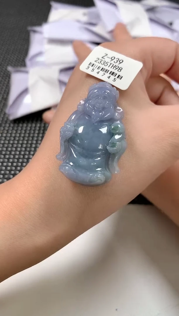 翡翠未镶嵌颈饰84