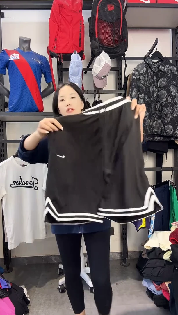 606编码 瑕疵款直播间过款为准 尺码S