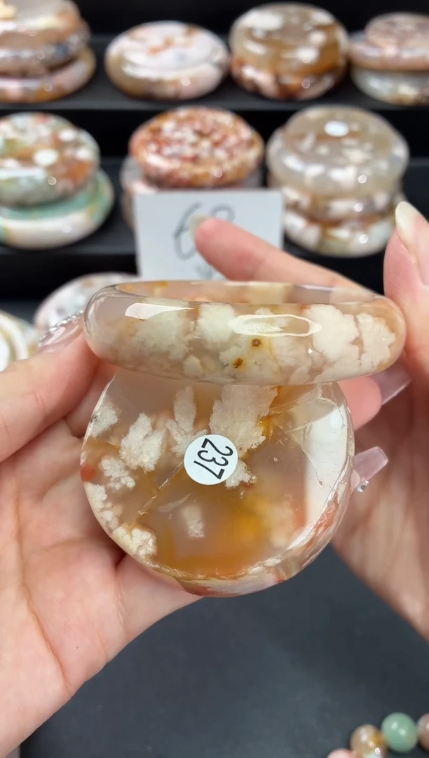 手镯玛瑙/玉髓未镶嵌七*子石英质玉56圈(赠送镯心)圈口建议拍大