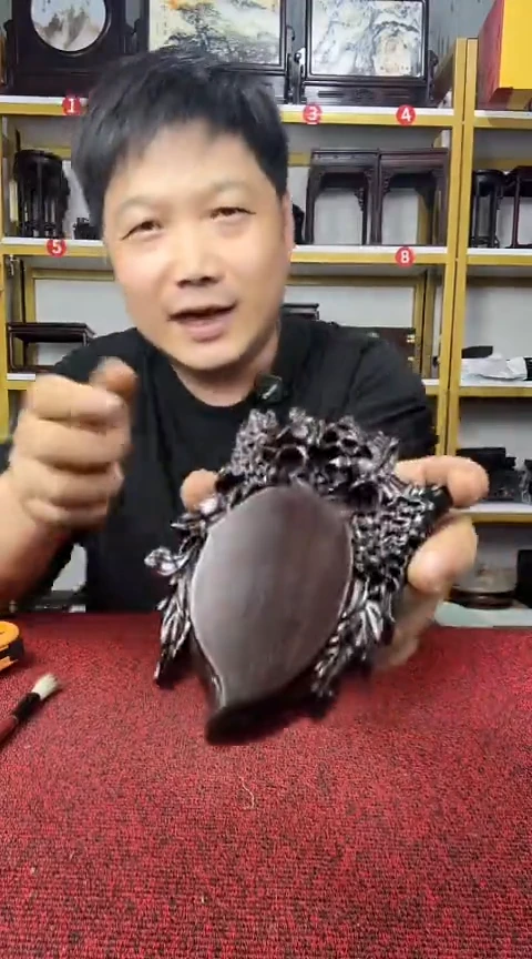 木非洲黑檀桃型底座14*10*2.4CM