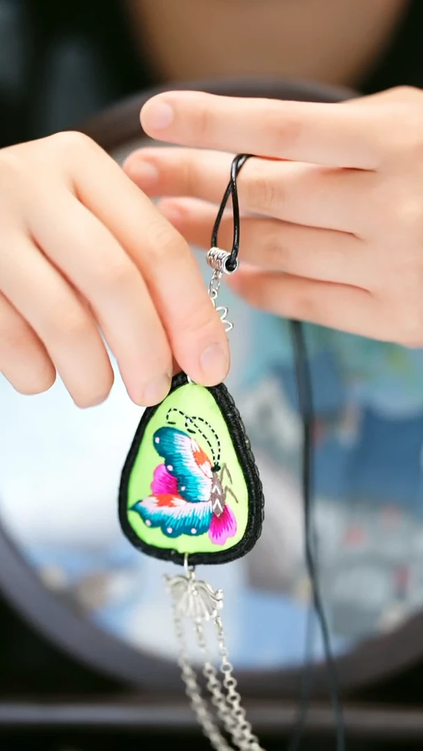 织绣47黔东南苗族刺绣