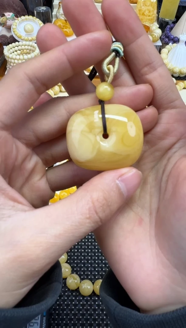 裸石琥珀未镶嵌宝衡 无双 拉丝原皮精制方扣 手工制