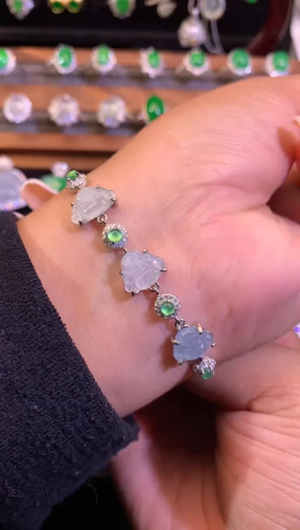 【闪购商品】翡翠手链未镶嵌缅甸天然A货翡翠