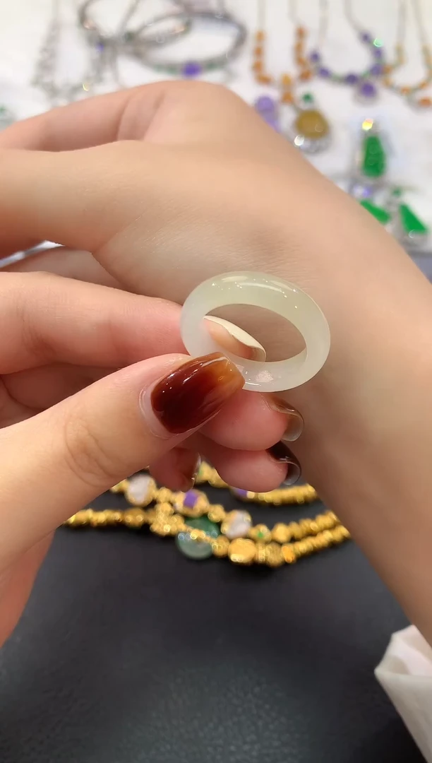 颈饰未镶嵌翡翠5-戒圈-15圈
