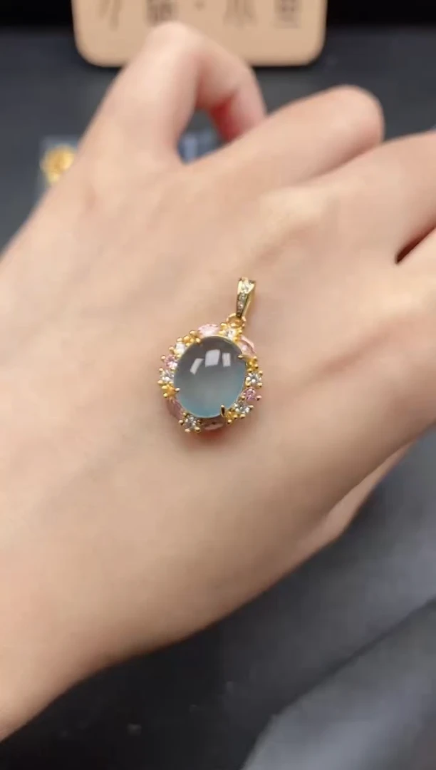 翡翠戒指18K金镶嵌51511