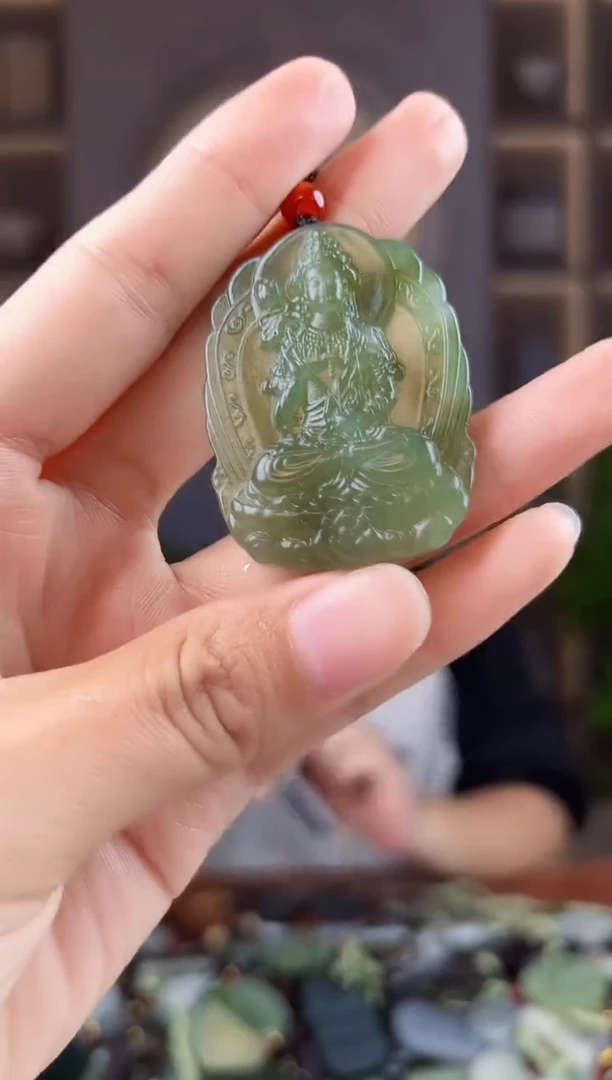 未镶嵌和田玉挂件拍一发一