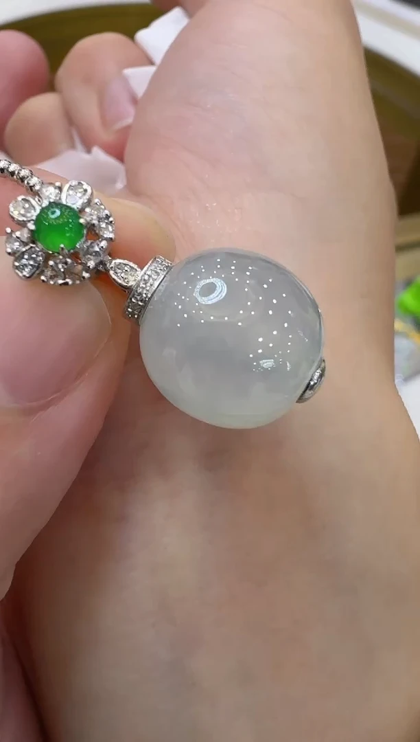 【闪购商品】翡翠吊坠(不含链)18K金镶嵌多样性团购发一件