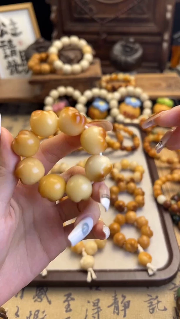 【闪购商品】菩提根/象牙果手串卡17.5猫爪手捻瑕122