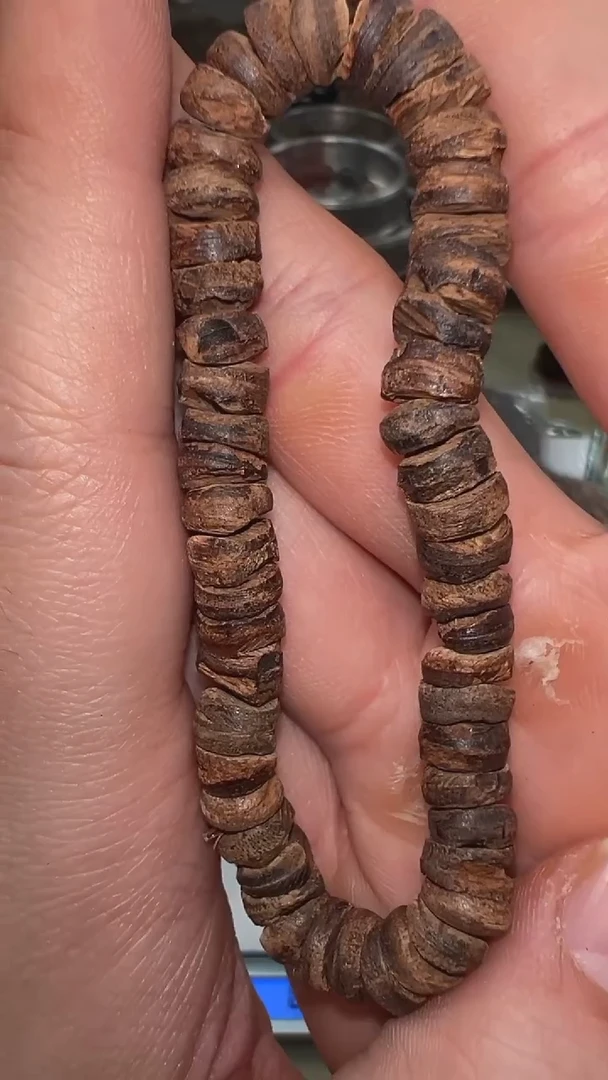 柬埔寨菩萨虫漏沉水随形单圈