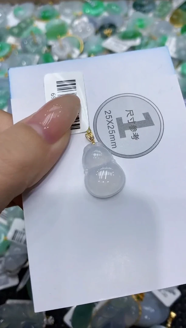 颈饰18K金镶嵌翡翠111111111111