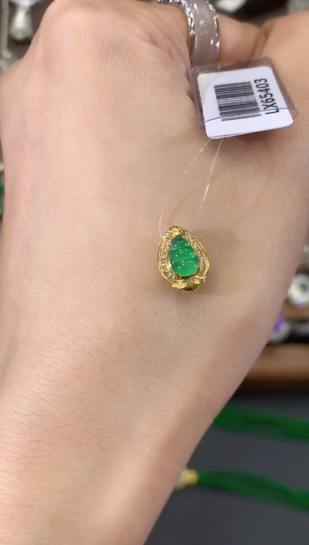 翡翠18K金镶嵌吊坠(不含链)C14
