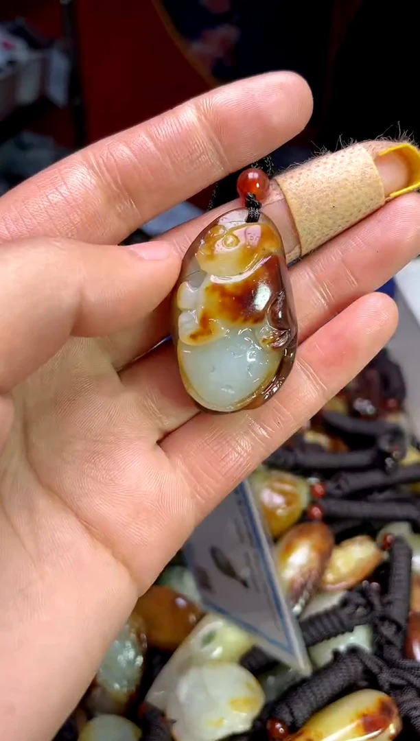 【闪购商品】和田玉颈饰未镶嵌1